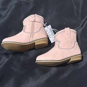 The Children's Place Light Pink Kids Boots TODDLER SIZE 8